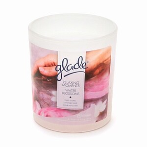 Glade Relaxing Moments Scented Candle, Water Blossom