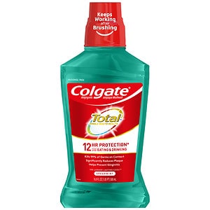 Colgate Total Advanced Pro-Shield Mouthwash Spearmint Surge image