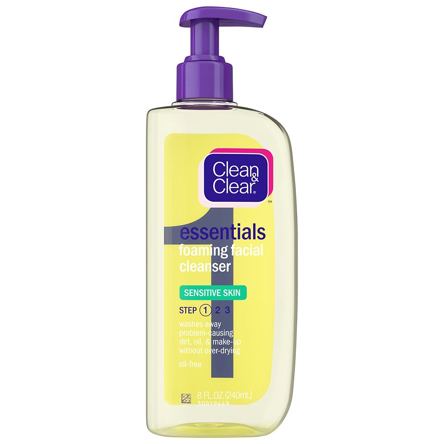 Clean & Clear Essentials Foaming Face Wash For Sensitive Skin