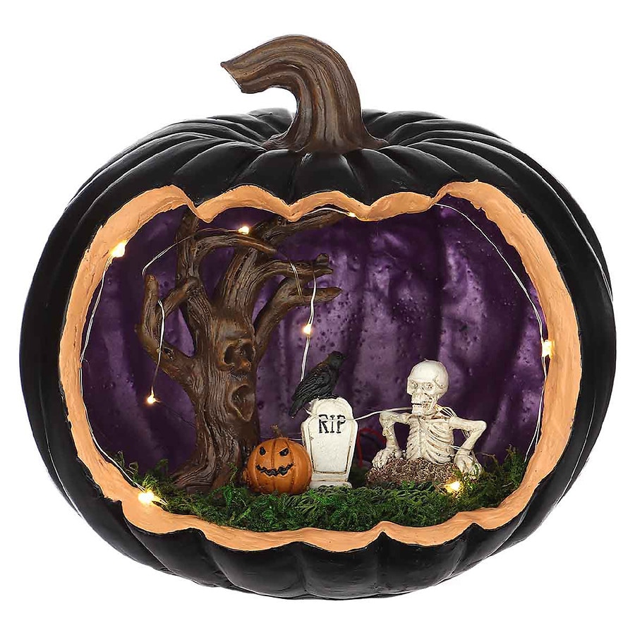 Festive Voice Resin Pumpkin Scene with LED Light