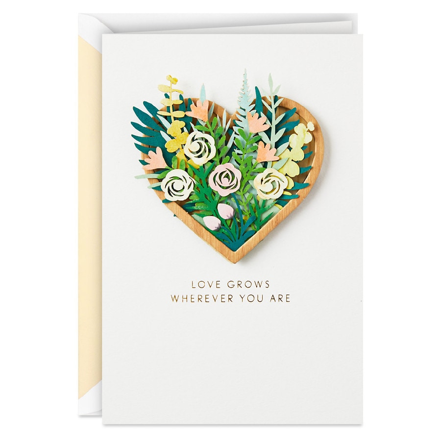 Hallmark Signature Mother's Day Card (Love Grows Wherever You Are)(F37)